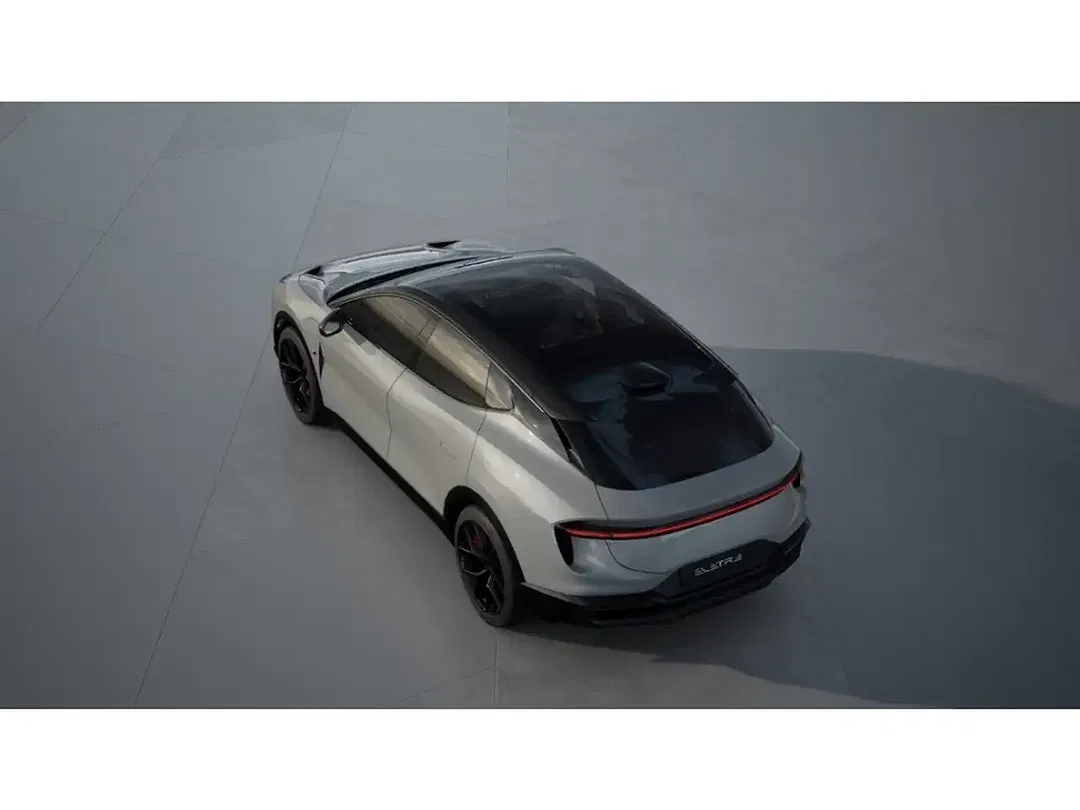 Lotus Eletre - Thumbnail 2