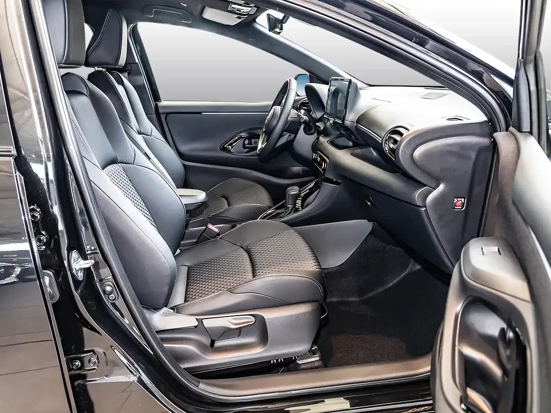 Mazda 2 - Thumbnail 5