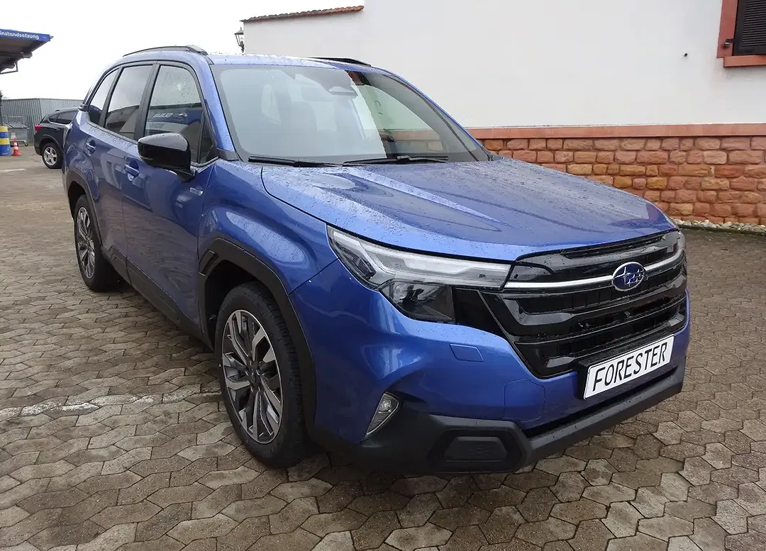 Subaru Forester - Thumbnail 3