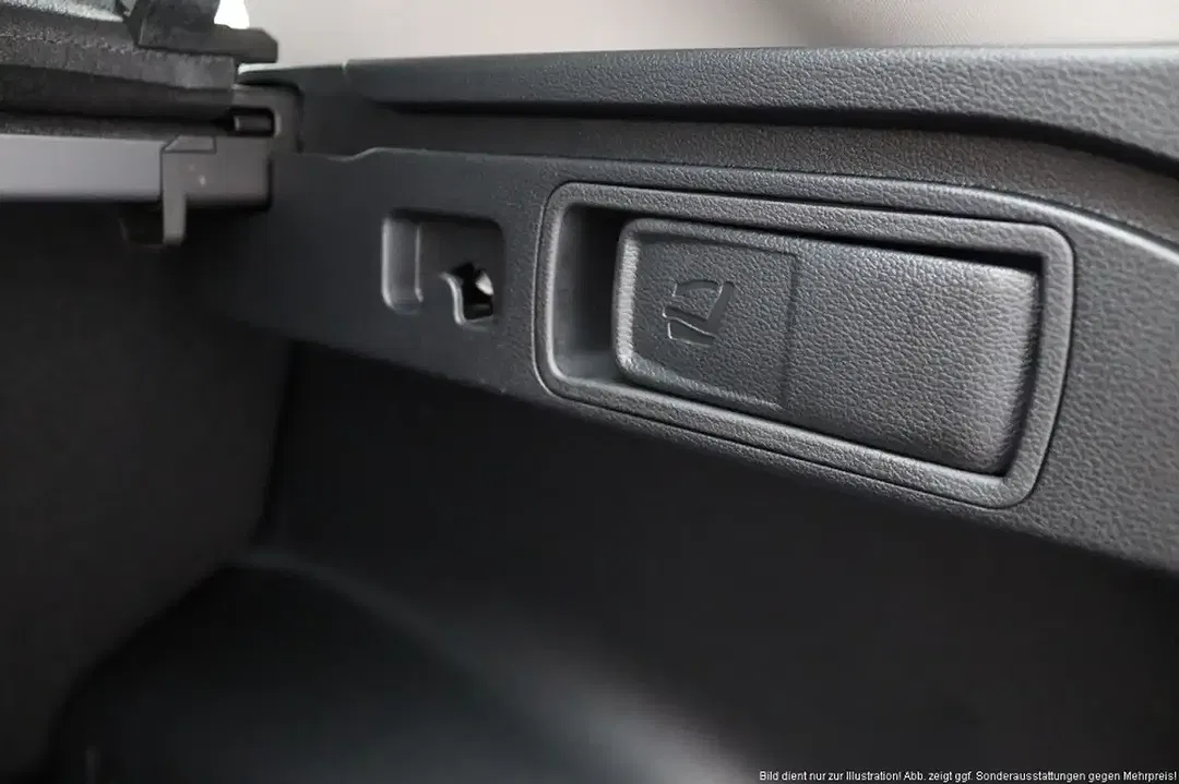 Kia Sportage - Thumbnail 13