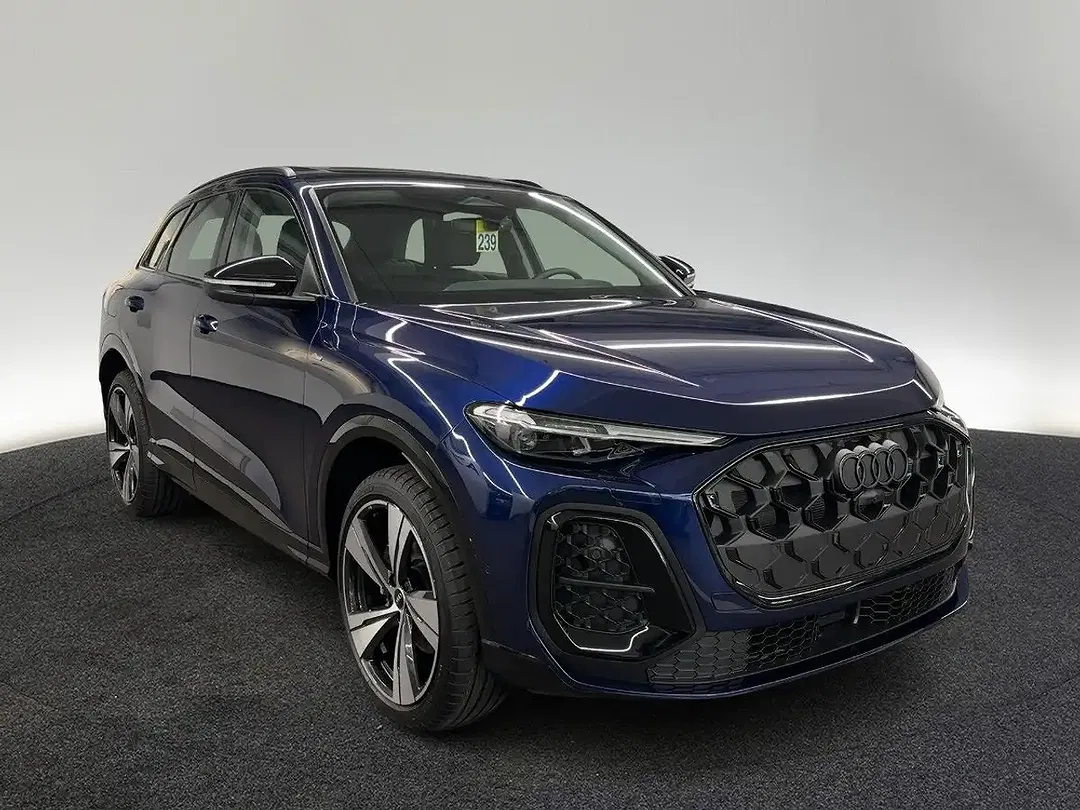 Audi Q5 - Thumbnail 3