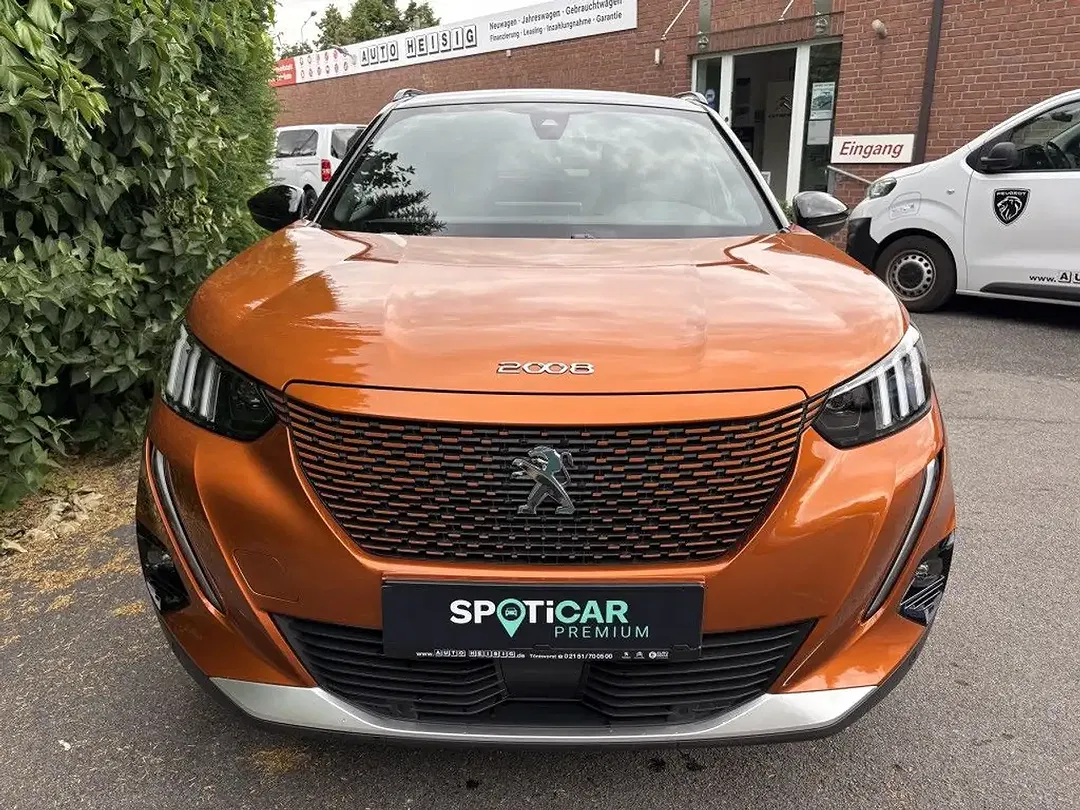 Peugeot 2008 - Thumbnail 3