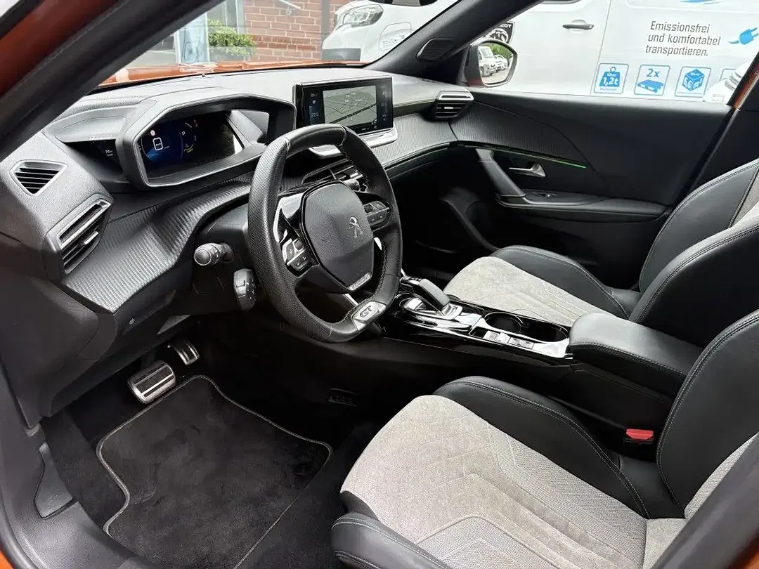 Peugeot 2008 - Thumbnail 8