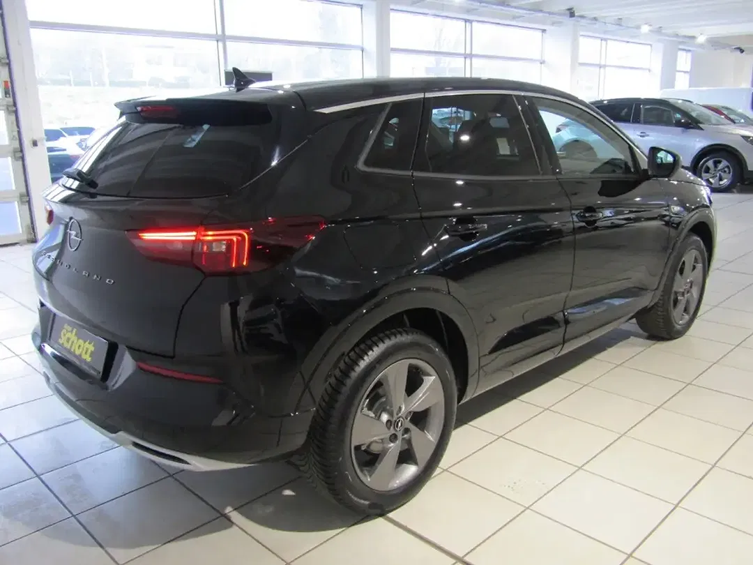 Opel Grandland - Thumbnail 5