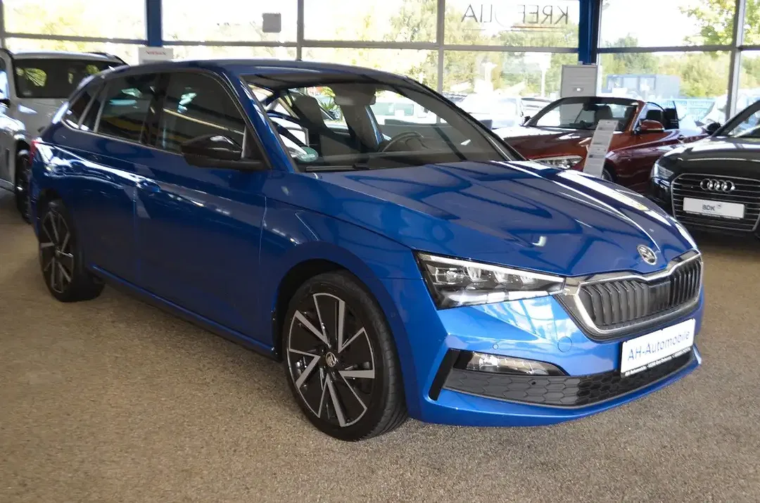 Skoda Scala - Thumbnail 2