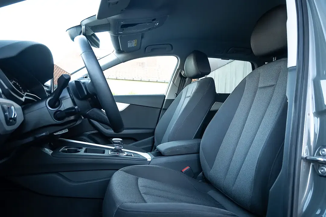 Audi A4 - Thumbnail 15