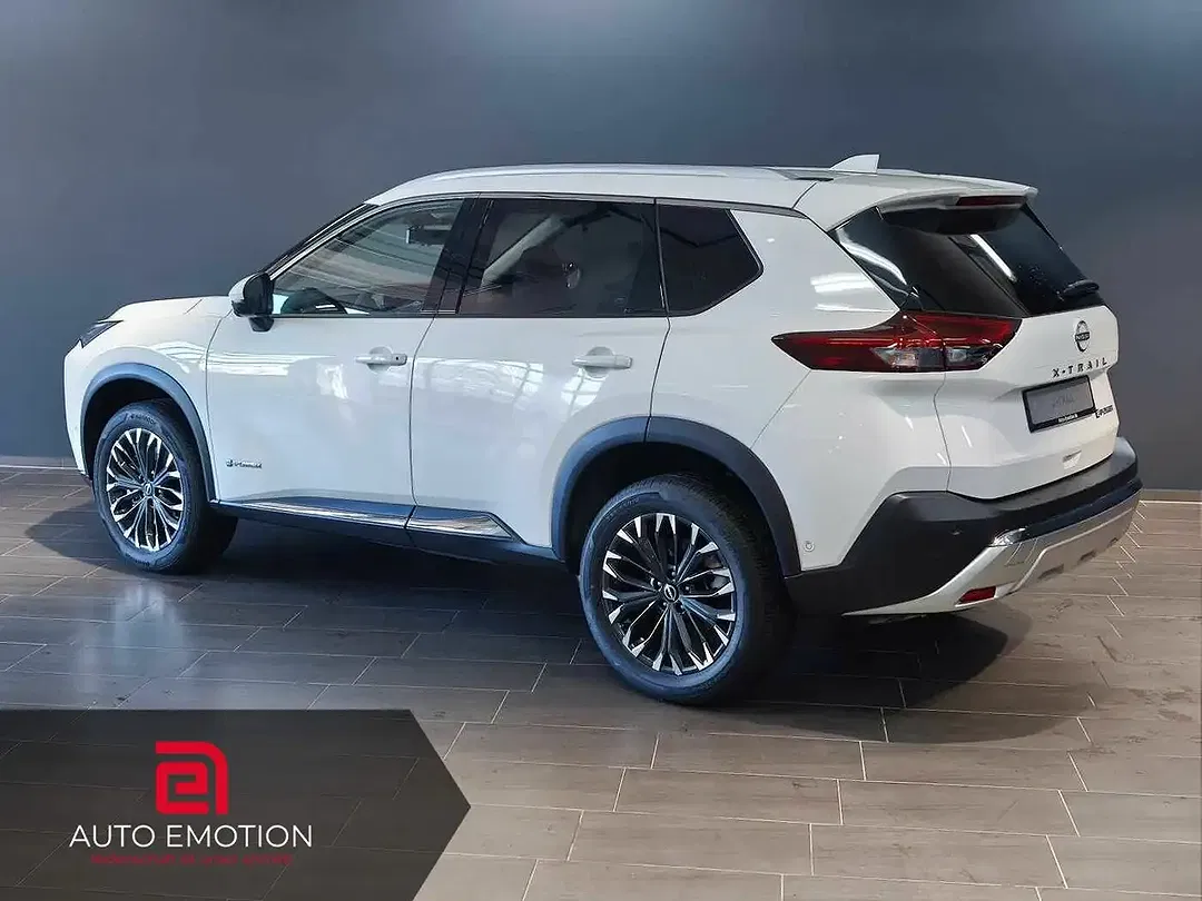 Nissan X-Trail - Thumbnail 4