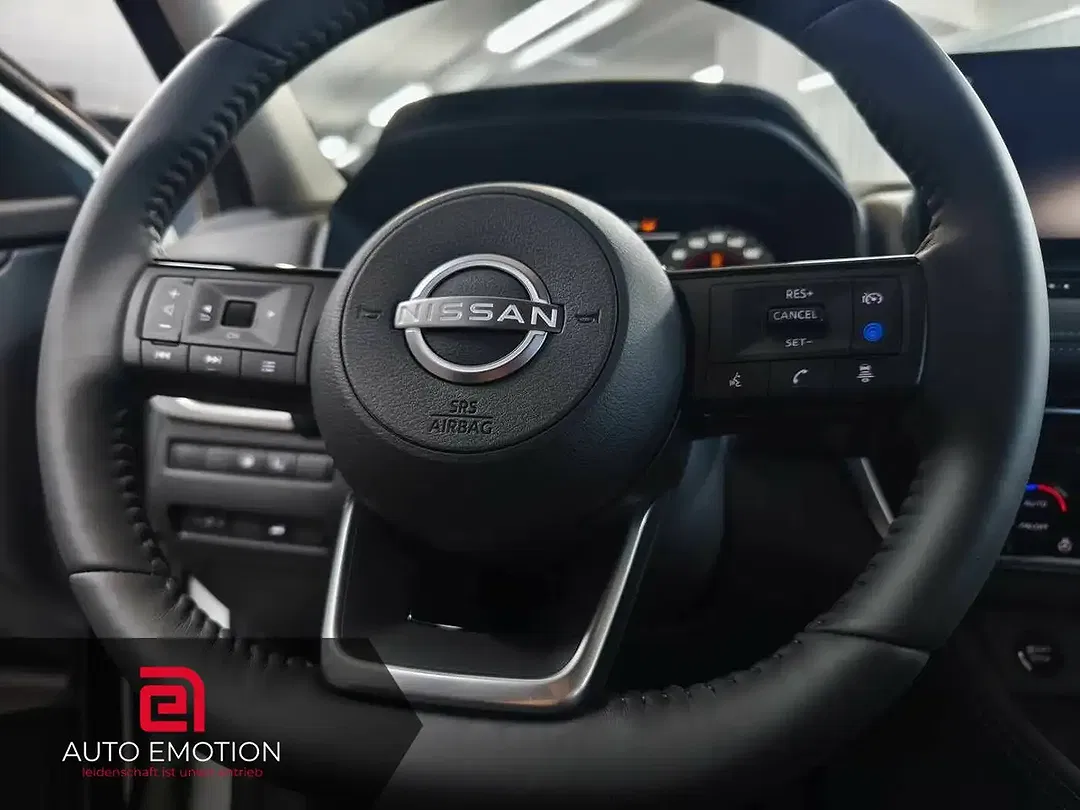 Nissan X-Trail - Thumbnail 6