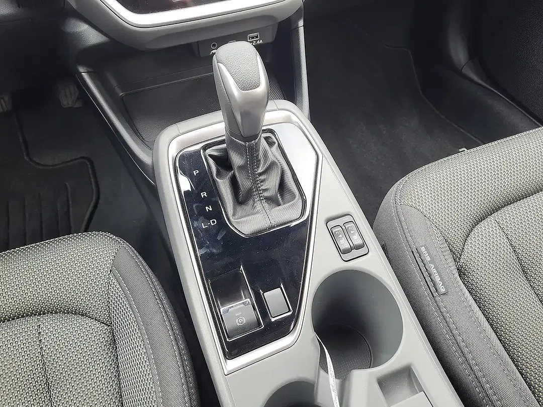 Subaru Crosstrek - Thumbnail 12