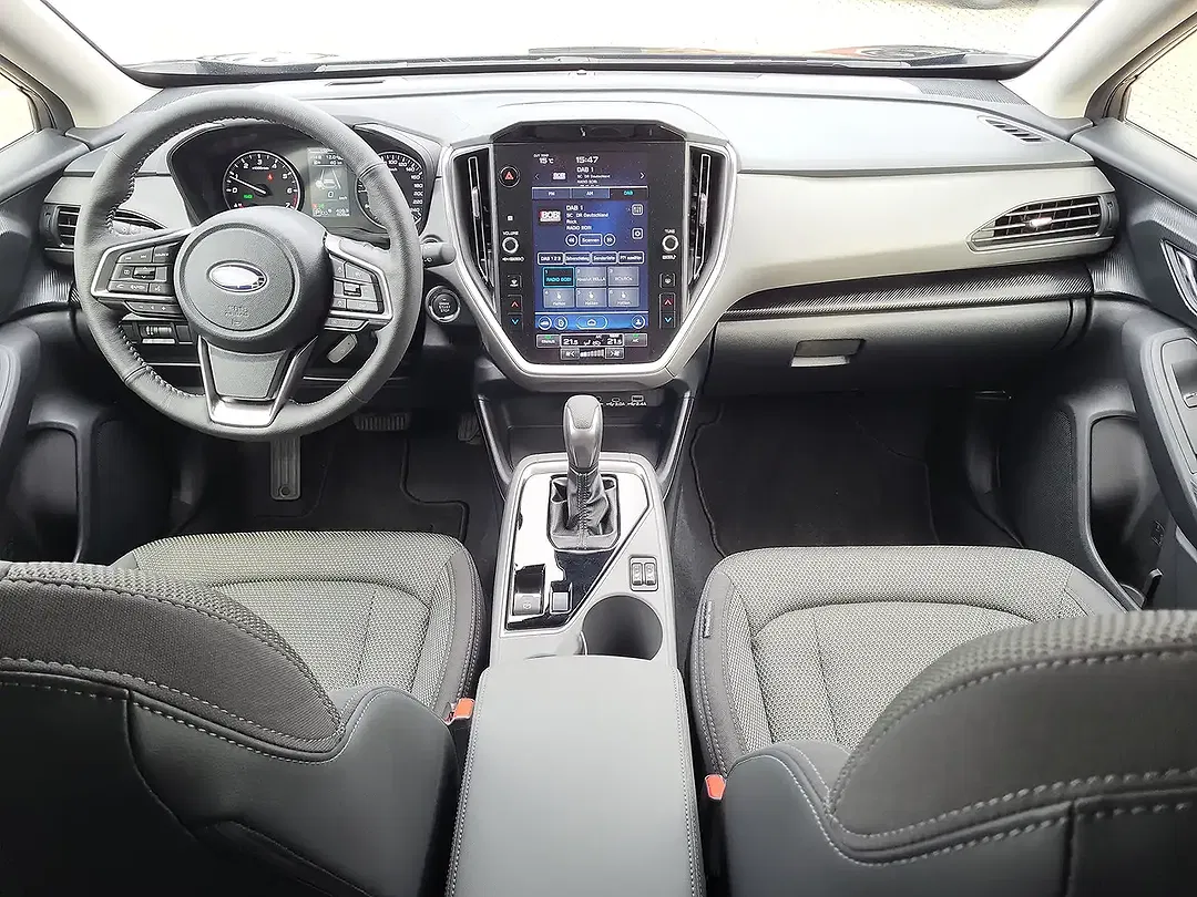 Subaru Crosstrek - Thumbnail 9