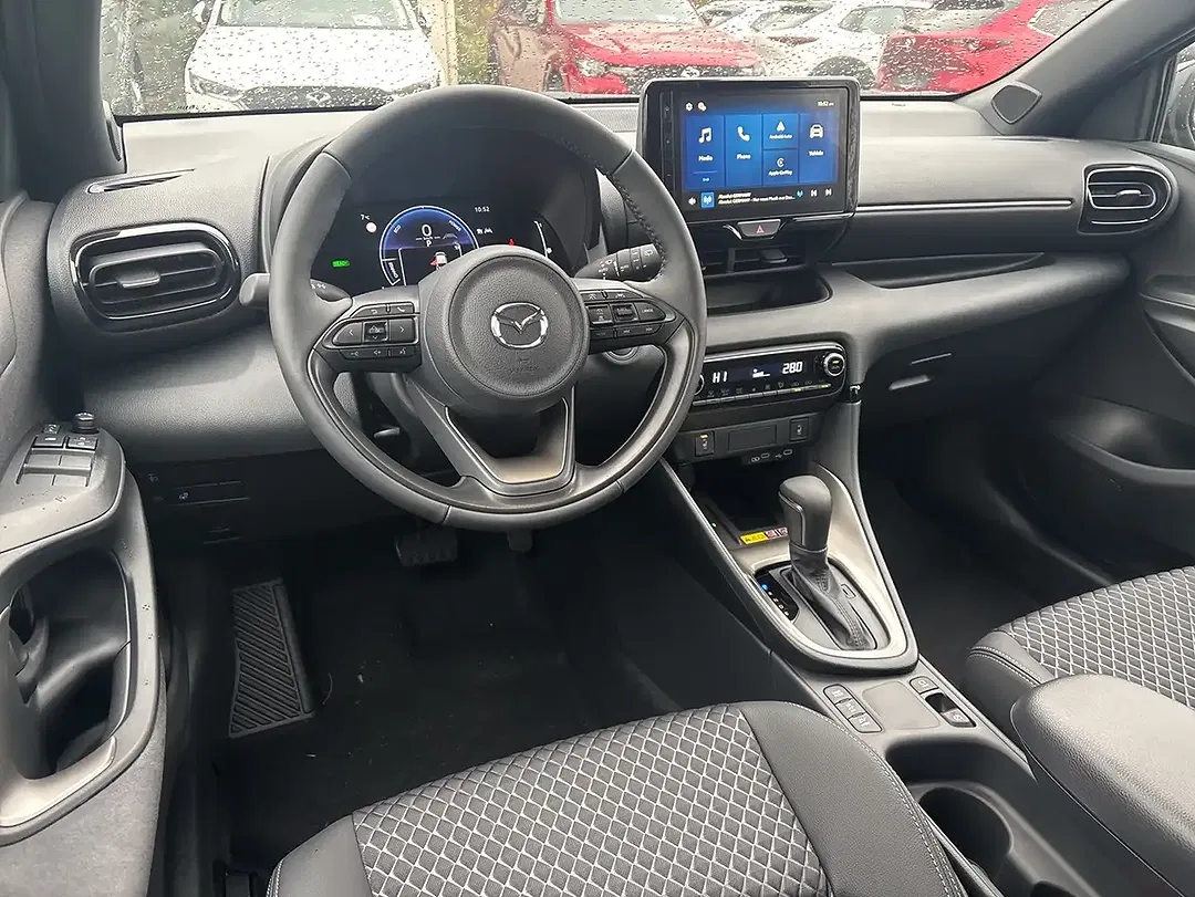 Mazda 2 - Thumbnail 7