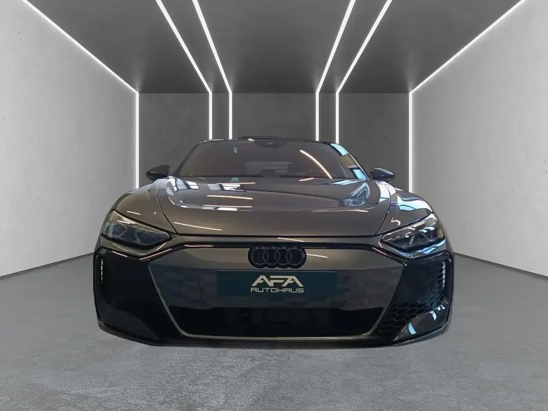Audi RS e-tron GT - Thumbnail 4