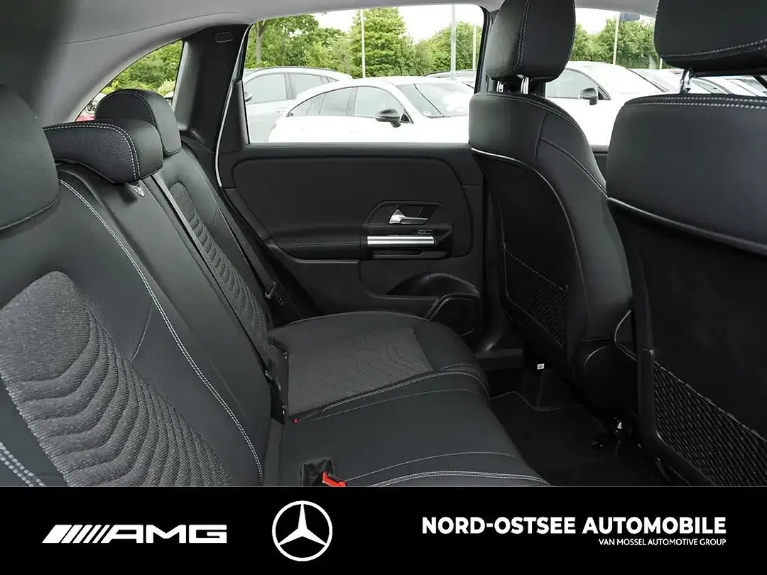 Mercedes-Benz B 200 - Thumbnail 13