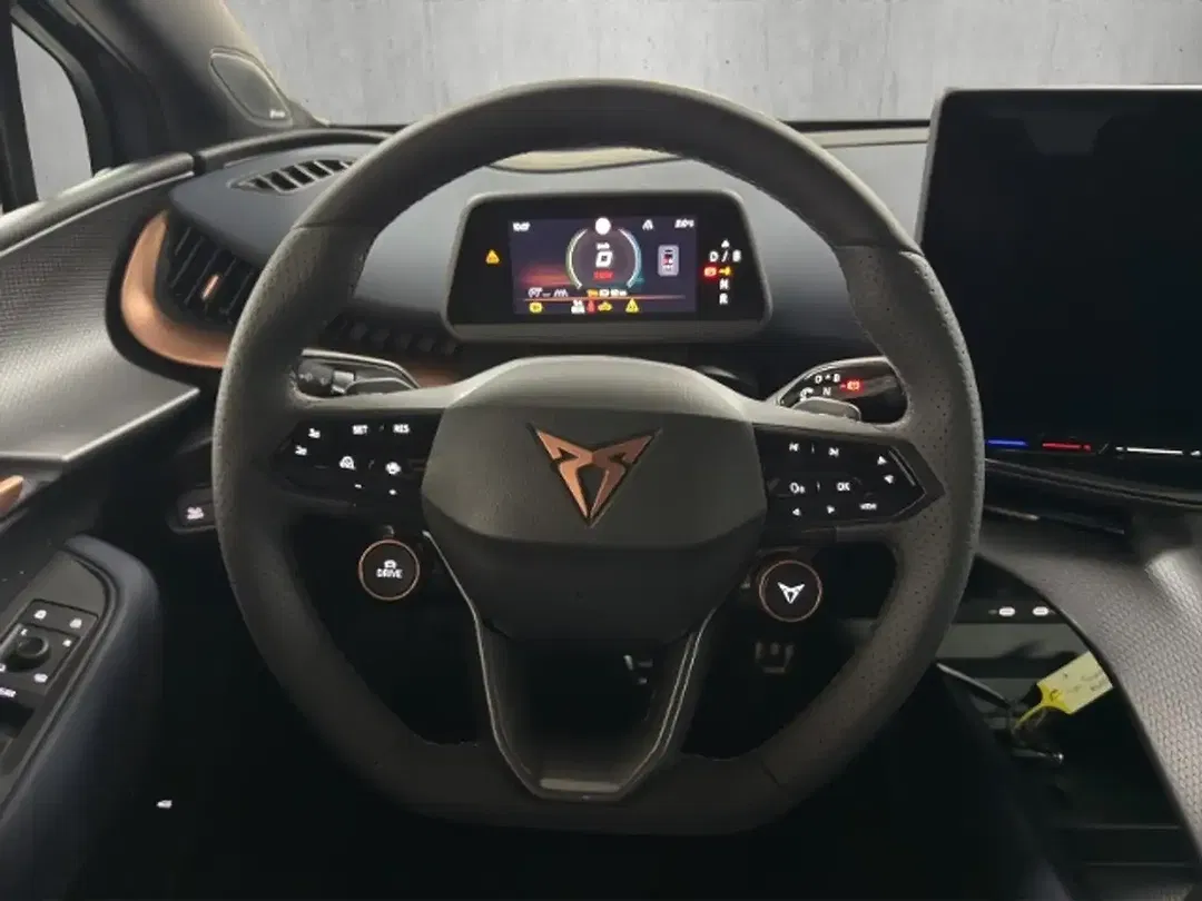 CUPRA Tavascan - Thumbnail 13