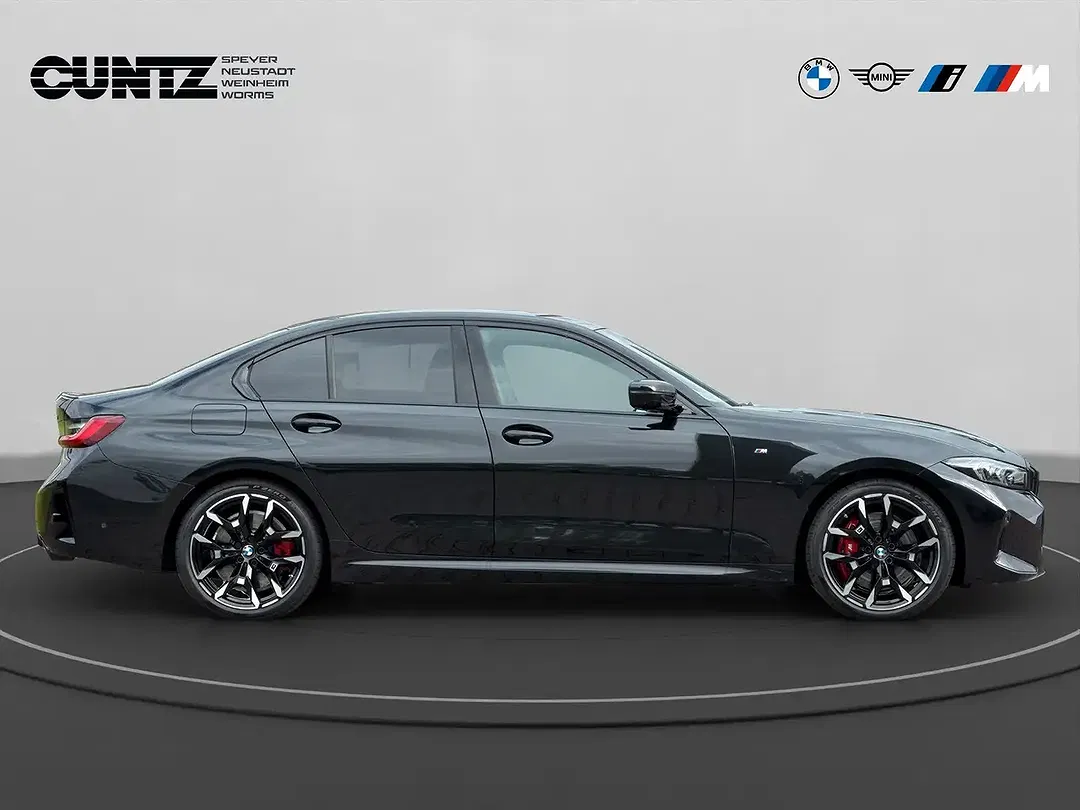 BMW 330 - Thumbnail 4