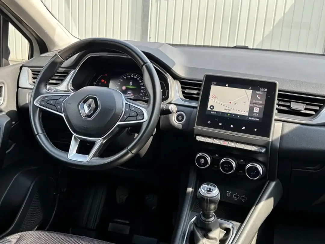 Renault Captur - Thumbnail 8