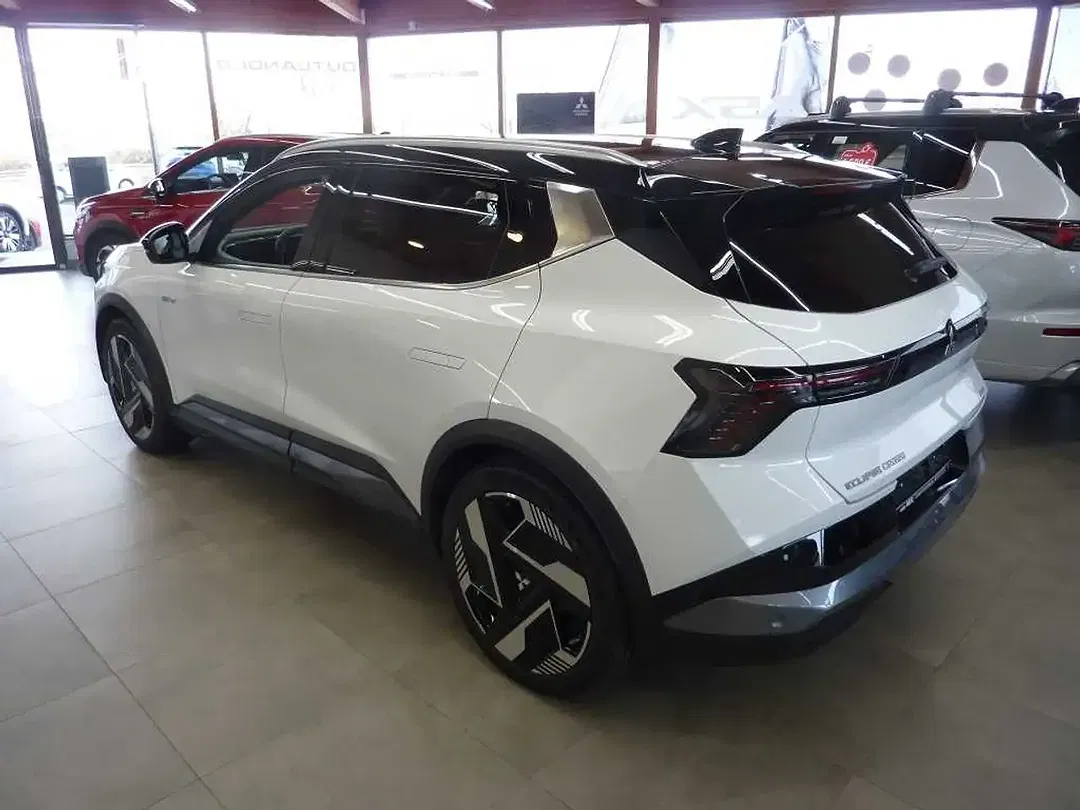 Mitsubishi Eclipse Cross - Thumbnail 5