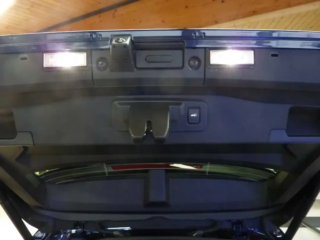 Mitsubishi Eclipse Cross - Thumbnail 6