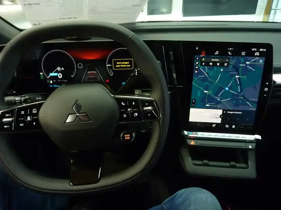 Mitsubishi Eclipse Cross - Thumbnail 9
