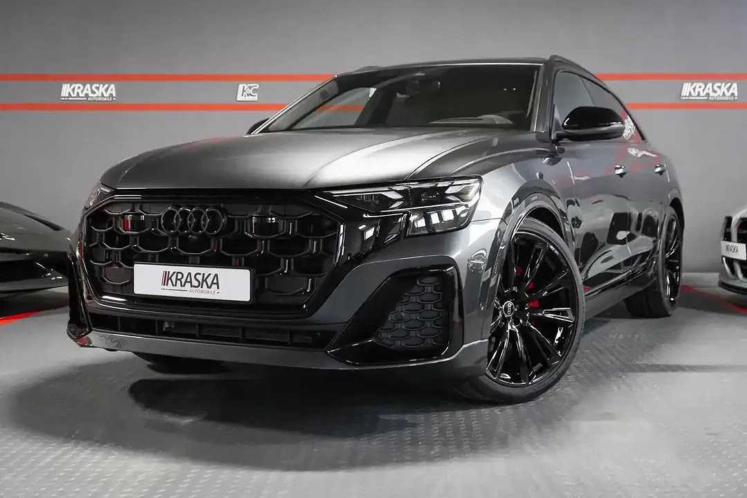 Audi Q8 - Thumbnail 1