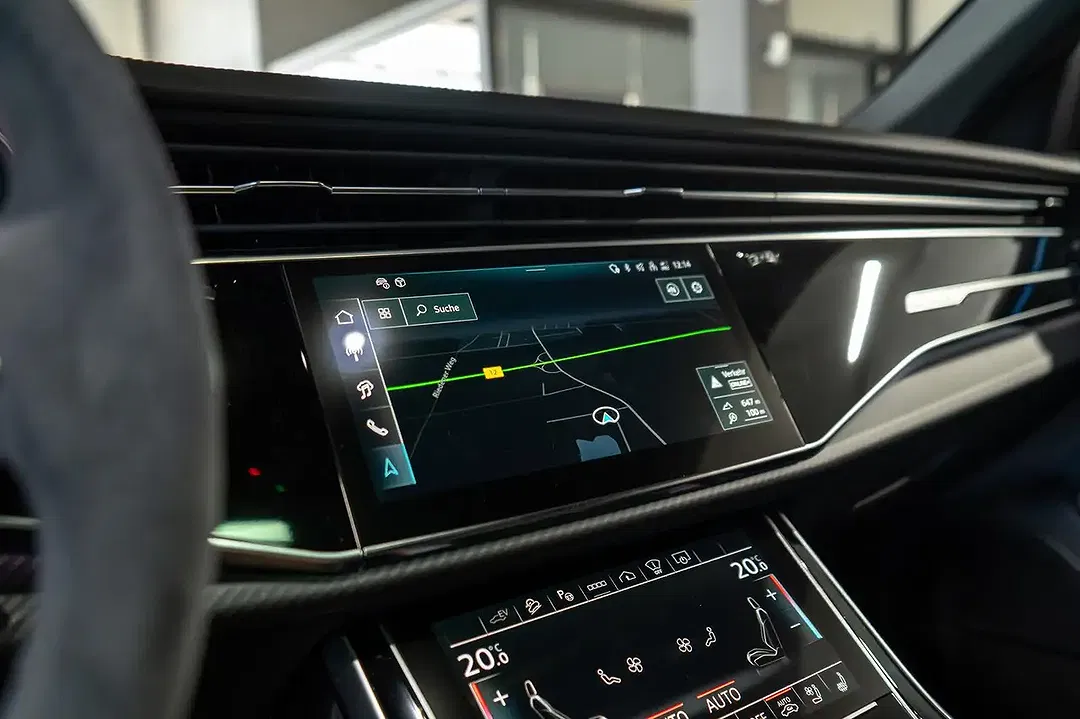 Audi Q8 - Thumbnail 10