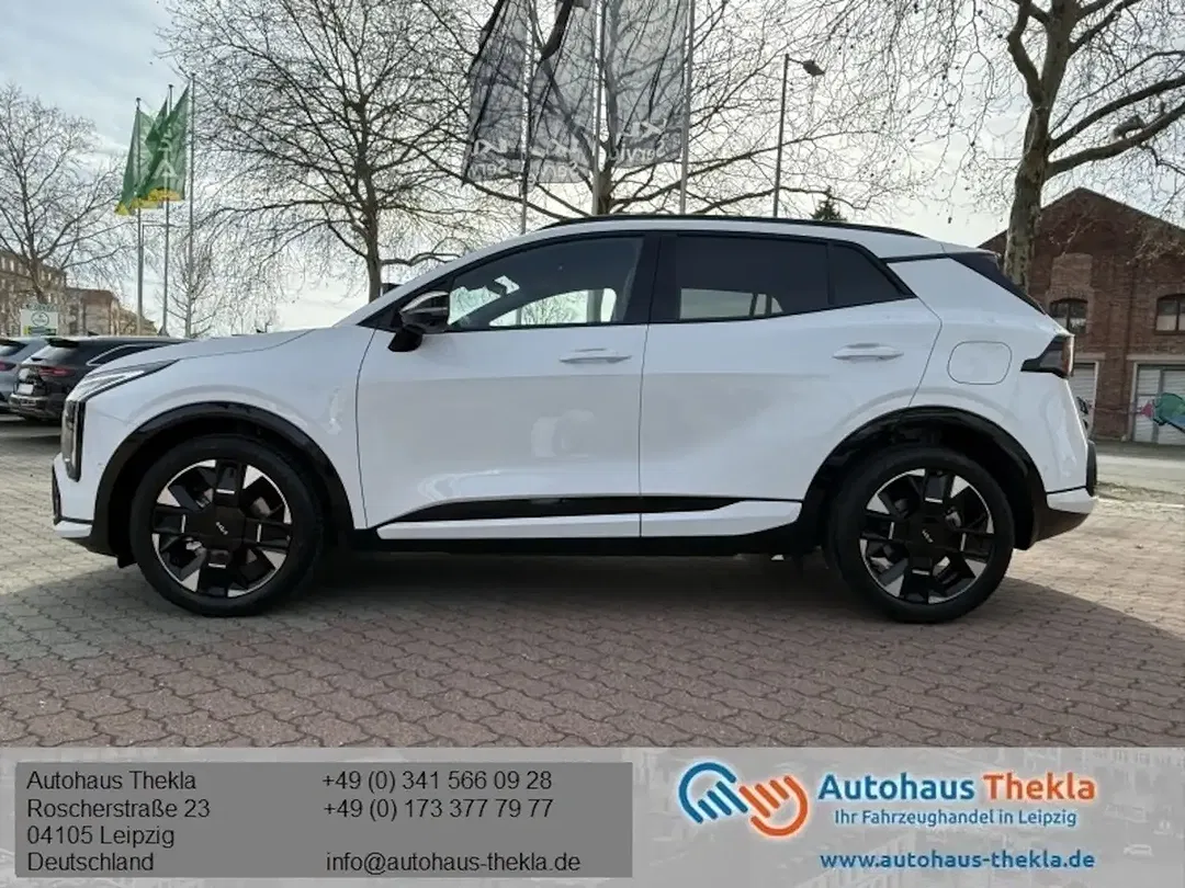 Kia Sportage - Thumbnail 2