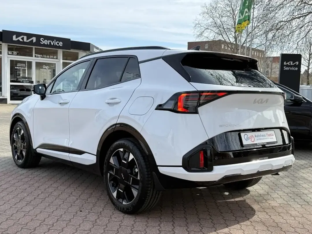 Kia Sportage - Thumbnail 3