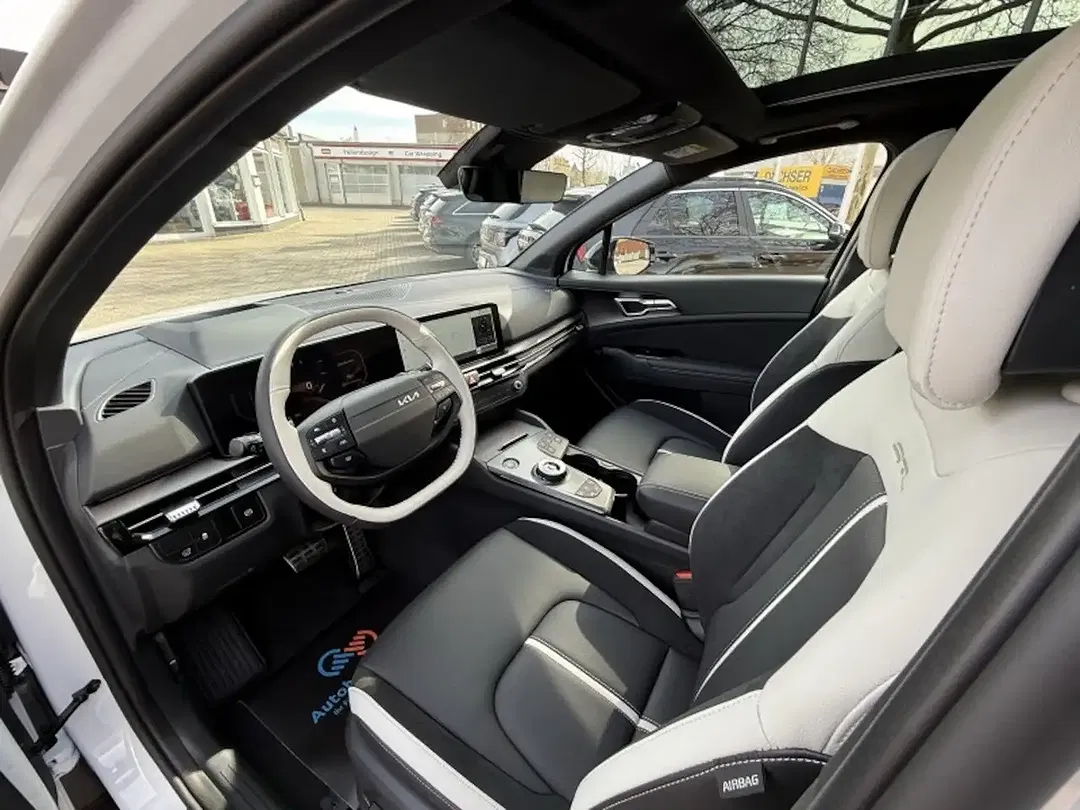 Kia Sportage - Thumbnail 8