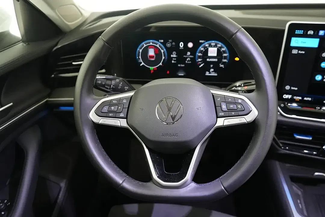 Volkswagen Passat Variant - Thumbnail 12
