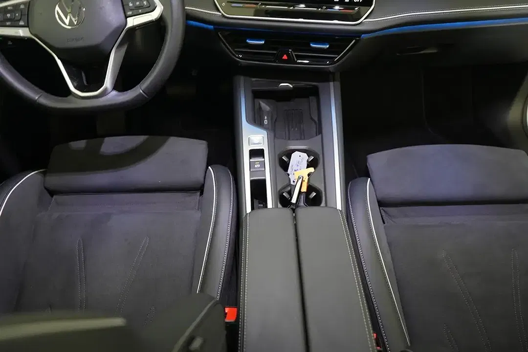 Volkswagen Passat Variant - Thumbnail 14