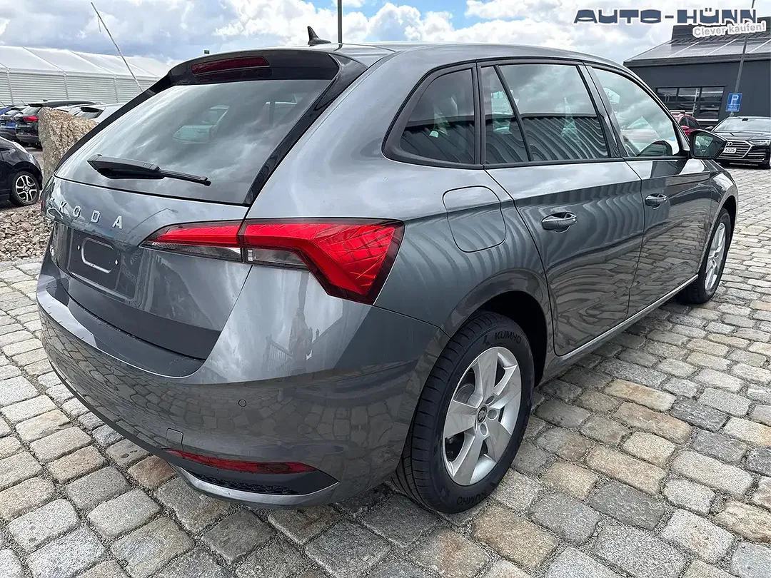 Skoda Scala - Thumbnail 3