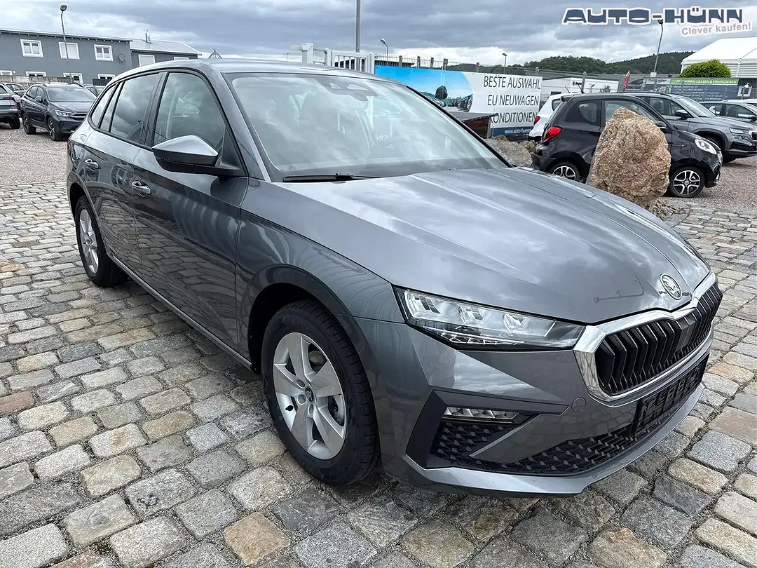 Skoda Scala - Thumbnail 4