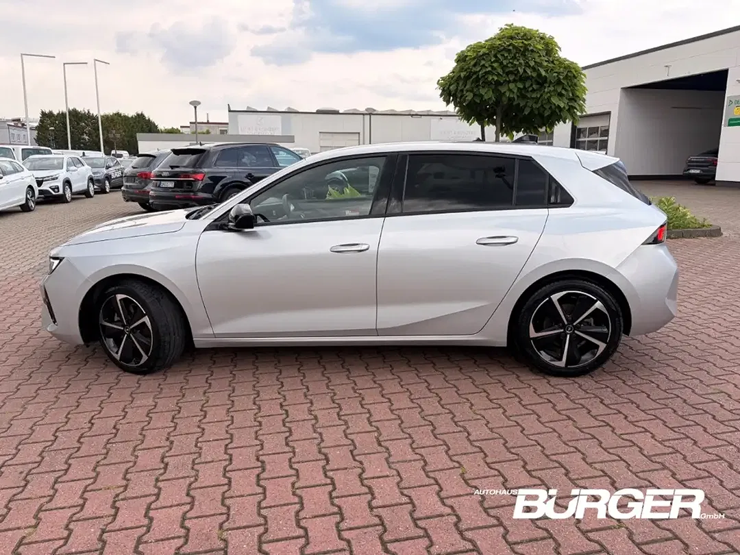 Opel Astra - Thumbnail 6