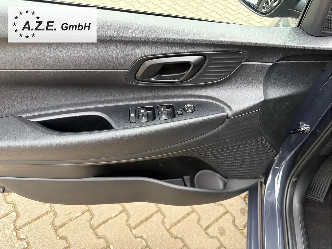 Hyundai i20 - Thumbnail 11