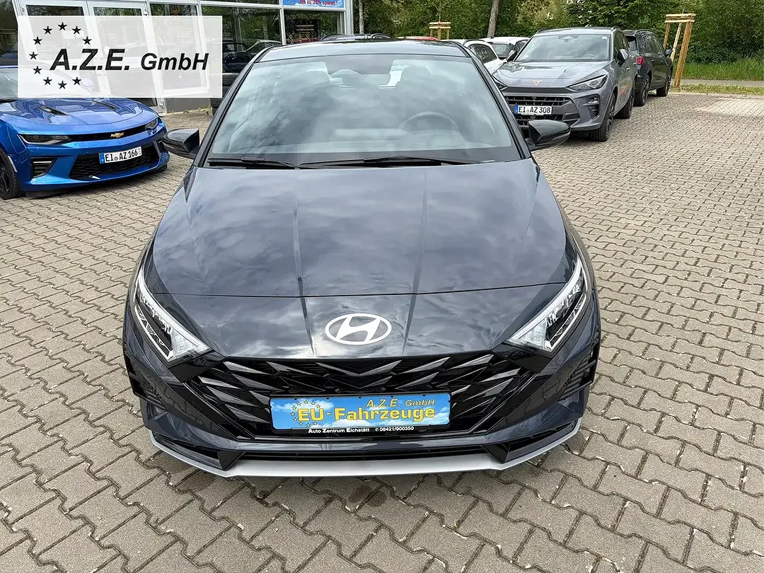 Hyundai i20 - Thumbnail 2