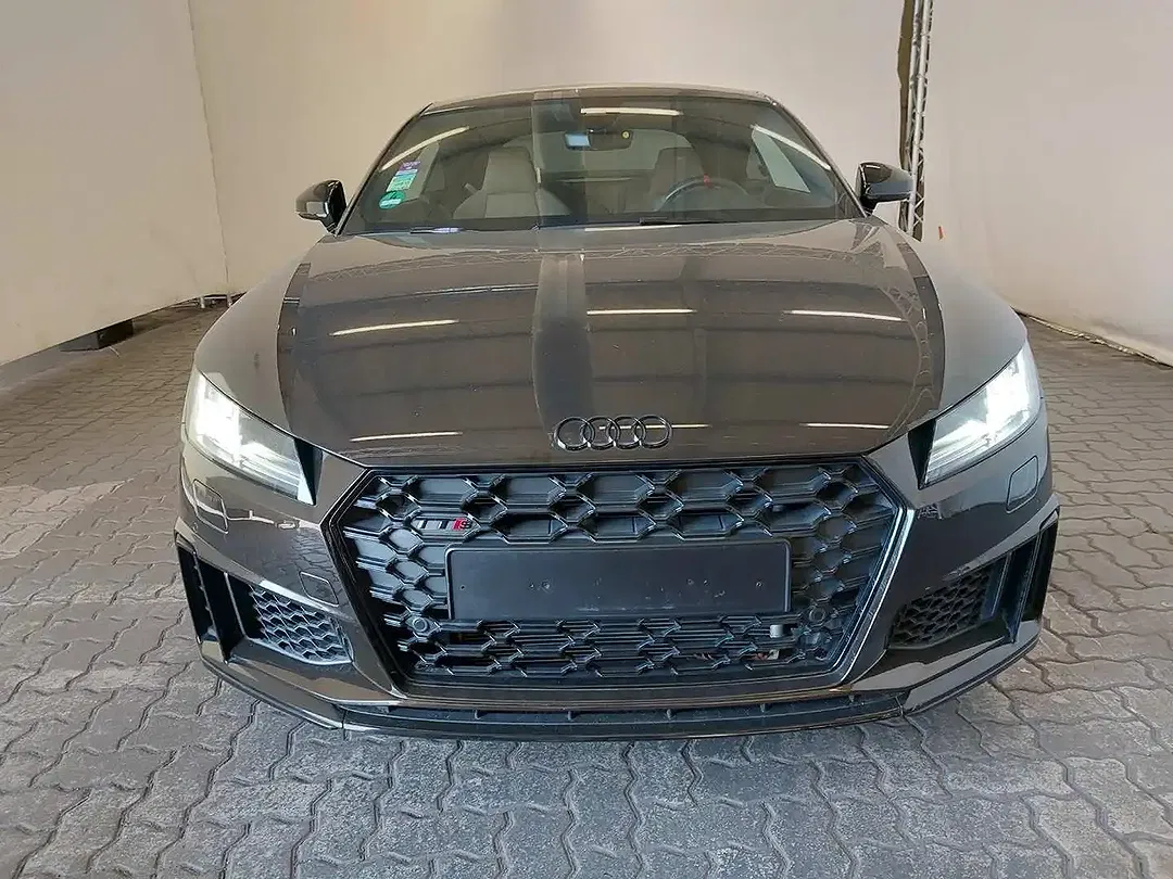 Audi TTS - Thumbnail 2