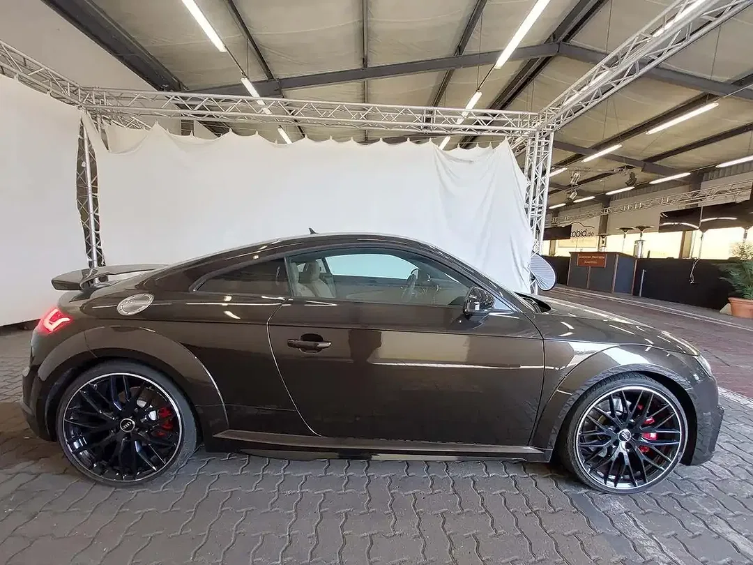 Audi TTS - Thumbnail 9