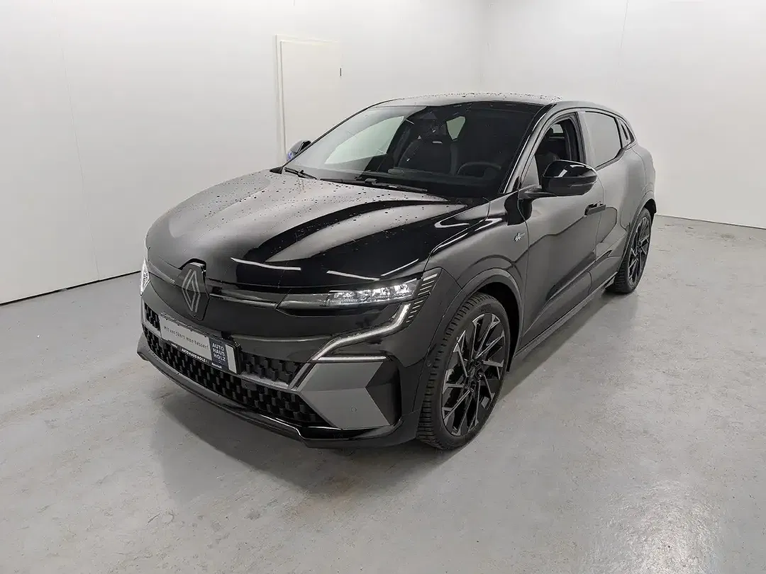 Renault Megane E-Tech - Thumbnail 1