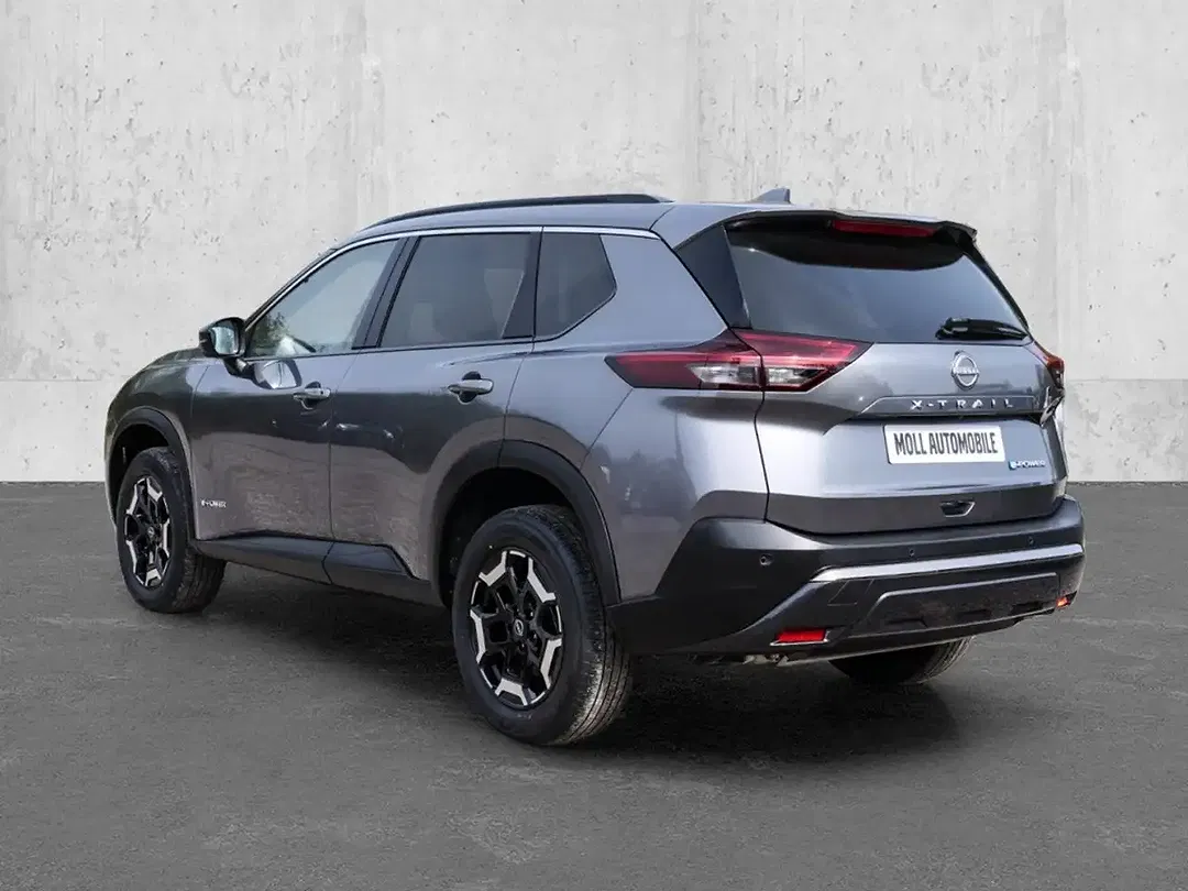 Nissan X-Trail - Thumbnail 2