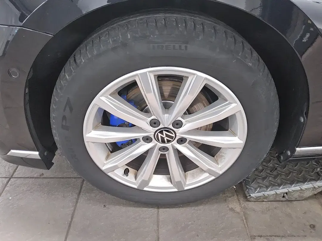 Volkswagen Passat Variant - Thumbnail 9