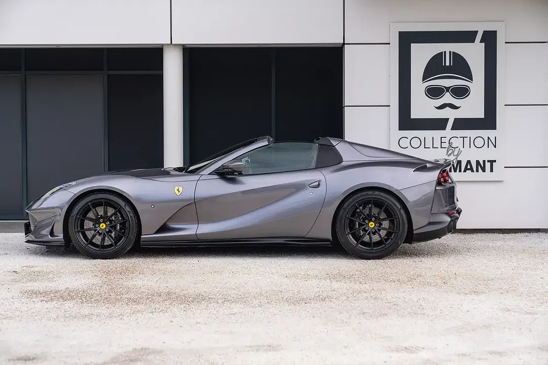 Ferrari 812 - Thumbnail 4