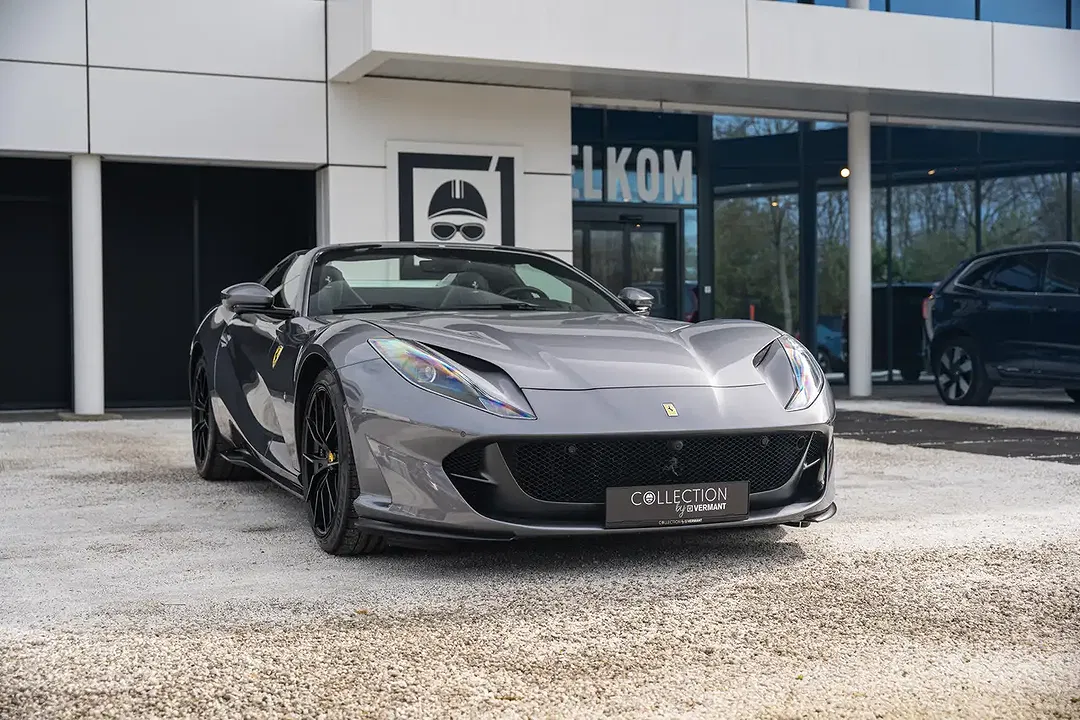 Ferrari 812 - Thumbnail 6