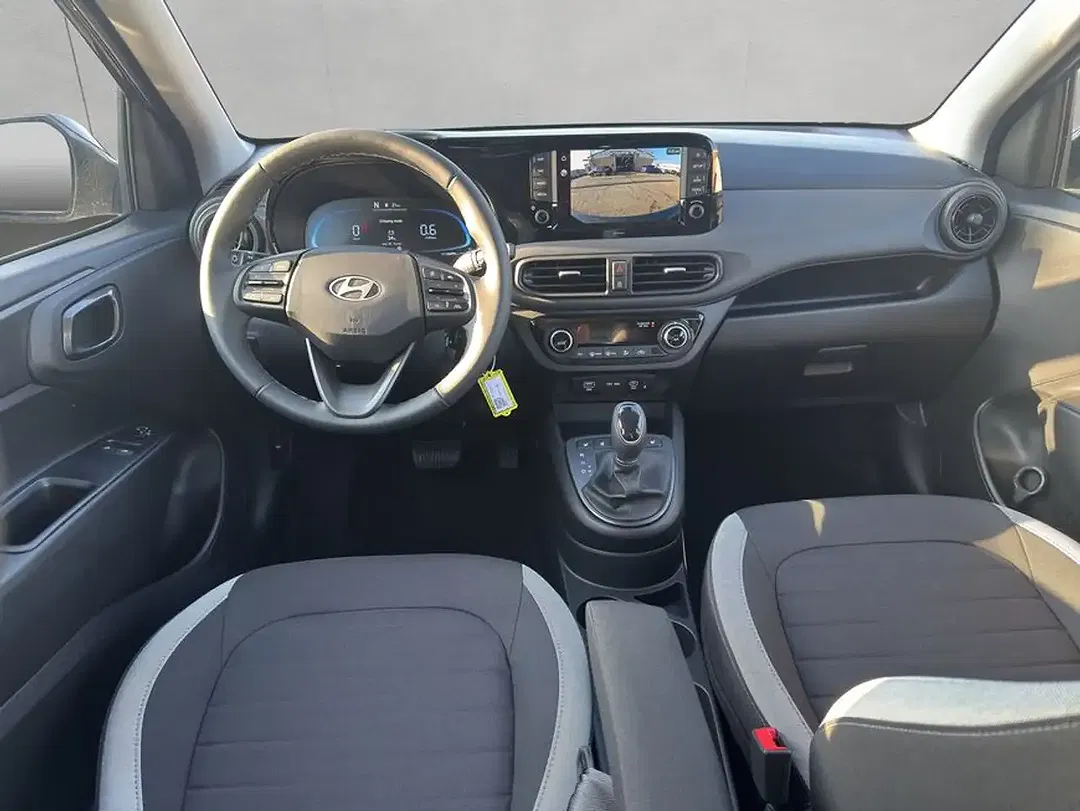 Hyundai i10 - Thumbnail 9