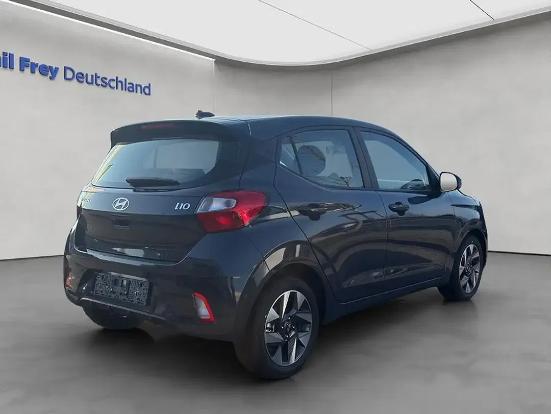 Hyundai i10 - Thumbnail 4