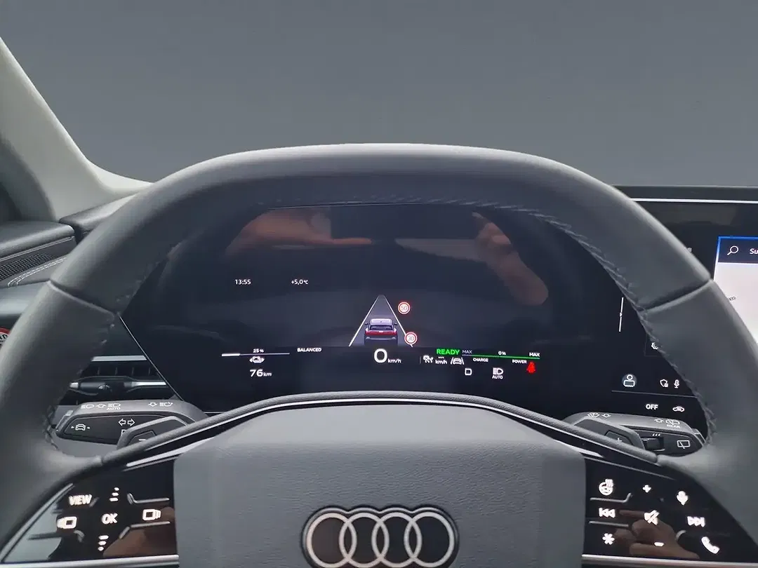 Audi Q6 e-tron - Thumbnail 9