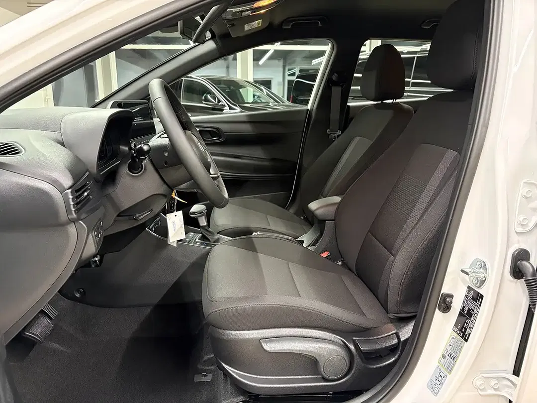 Hyundai i20 - Thumbnail 15