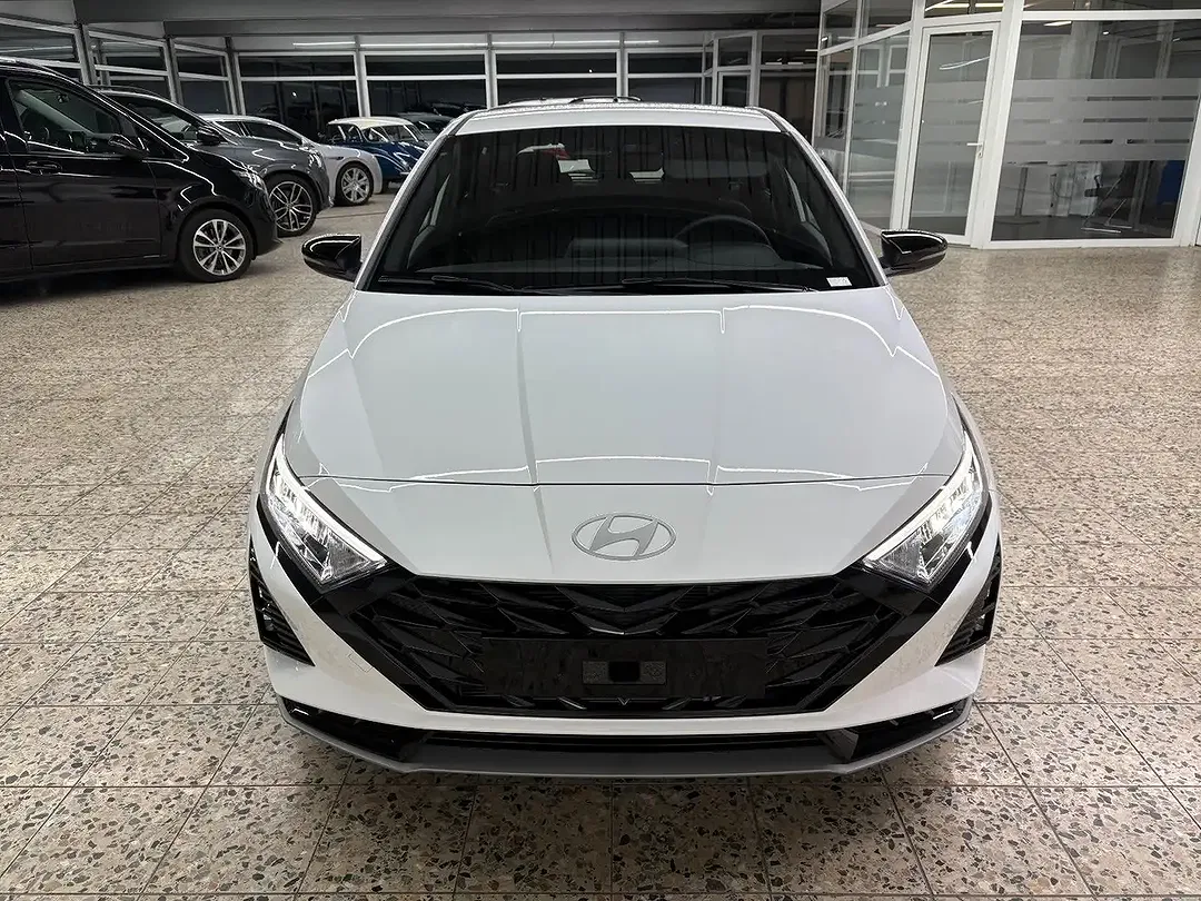 Hyundai i20 - Thumbnail 2