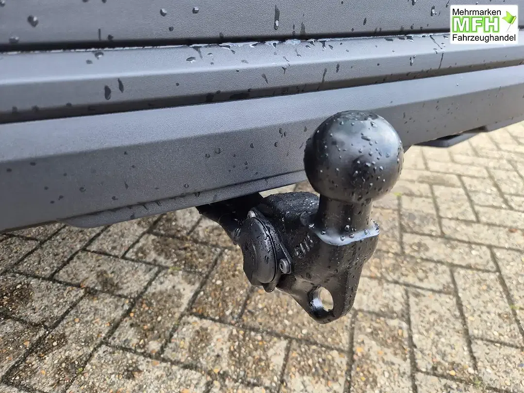Skoda Karoq - Thumbnail 11