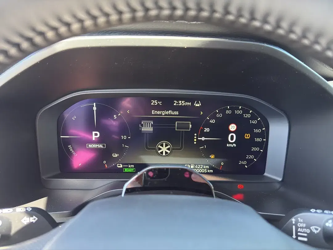 Mitsubishi Outlander - Thumbnail 12