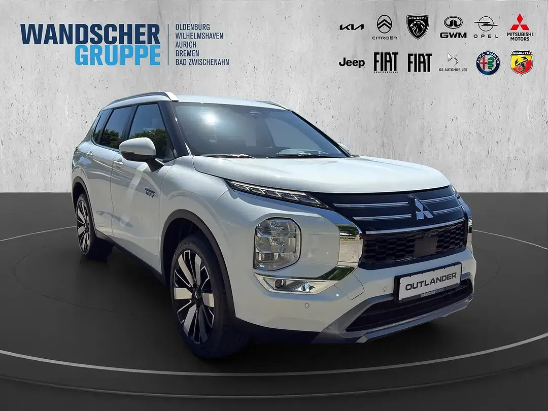 Mitsubishi Outlander - Thumbnail 7